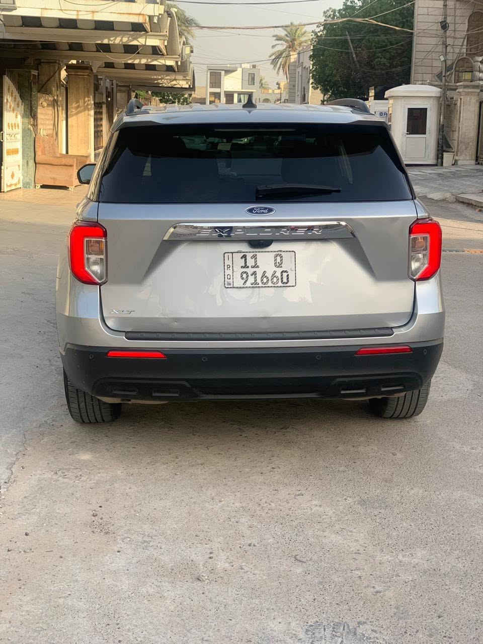 ‏‎‏‎فورد اكسبلورر  Ford Explorer
‏‎‏‎وراد أمريكي. بدون ايرباك فقط البردات

‏‎‏‎الموديل. 2023

فئة. XLT

حجم المكينه  V4/2300T

‏‎‏‎اللون  فضي  رصاصي

‏‎‏‎المسافه المقطوعه 40 الف

‏‎‏‎ضرر السيارة : جاملغ امامي مصلح نفسه البلادي وصور الحادث مرفقة بالمنشور 

‏‎‏‎المواصفات 

‏‎‏‎- بصمة تشغيل 

‏‎‏‎- بصمة أبواب 

‏‎‏‎-تشغيل عن بعد 

‏‎‏‎-ترحيب عند الاقتراب 

‏‎‏‎-كشنات مخمل

‏‎‏‎- رادار جانبي 

‏‎‏‎-رادار امامي 

‏‎- رادار خلفي 

‏‎‏‎- شاشه كبيره تدعم نظام الأبل كار باي ونظام الاندرويد 

‏‎-تدفئة ستيرن 

‏‎-گير ماوس

‏‎-اوتو هولد 

‏‎-اوتو ستوب 

‏‎-هندبريك بصمه 

‏‎-٧وضعيات قياده 

‏‎‏‎- ستيرن بحركه كهربائيه 

‏‎‏‎- تبريد مركزي 3 قطع

‏‎‏‎- بگ لايت LED 

‏‎-صندوق كهربائي 

‏‎‏‎- كود باب 

‏‎‏‎-كرسي السايق والراكب بحركه كهربائيه

‏‎‏‎-تحكم ستيرن جهتين 

‏‎‏‎-تحديد سرعه 

‏‎‏‎-مانع انزلاق 

‏‎‏‎-ليد نهاري

‏‎‏‎-كامره خلفيه دواره 

‏‎‏‎باقي المواصفات المعروفه 

‏‎‏‎السعر  $240 ورقة وبيها مجال للشراي

‏‎‏‎رقم السياره بغداد ثاني يوم اروح احول وياك 

‏‎‏‎موقع  السيارة بغداد 

‏‎‏‎للأستفسار. ***********
