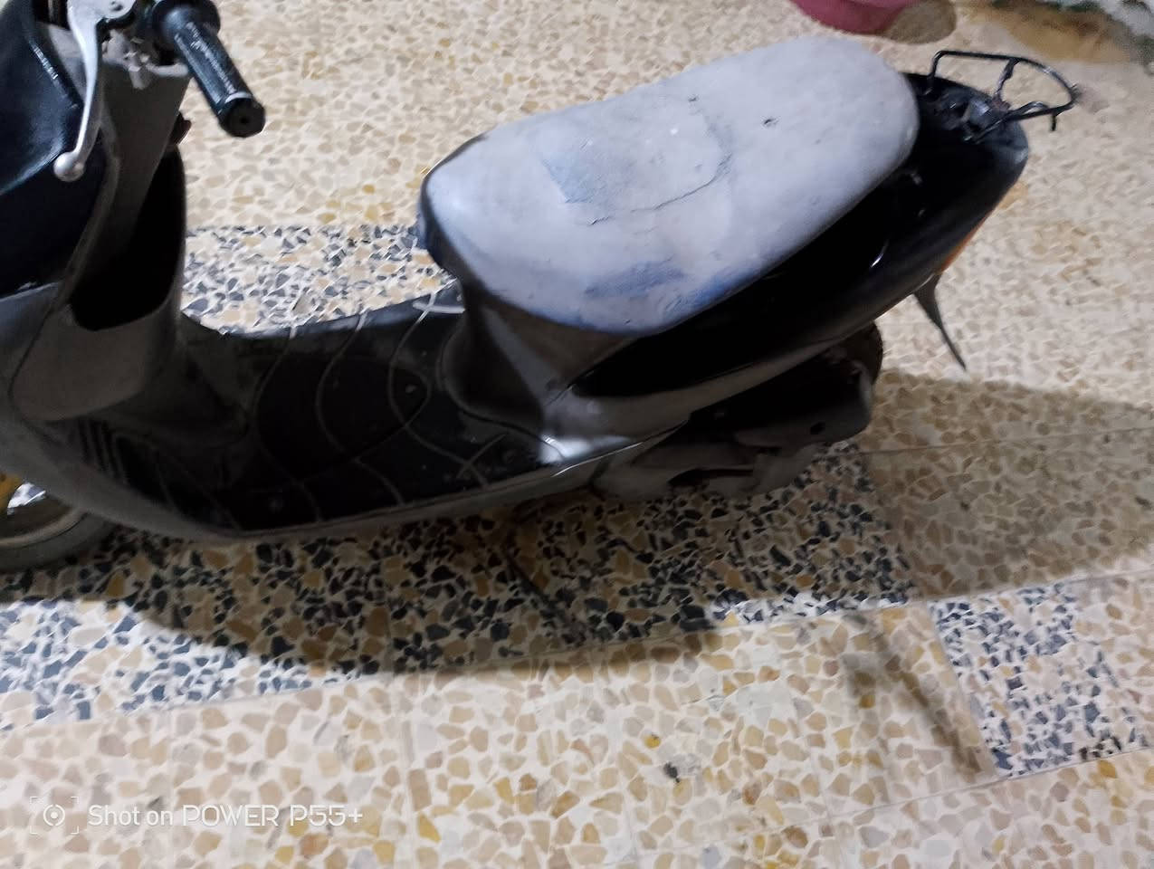 بسم الله  دراجه شغاله  مكينه ناعمه مبدل بيه بستم أوراق بأسمي سعره175 ميسان رقمي***********
