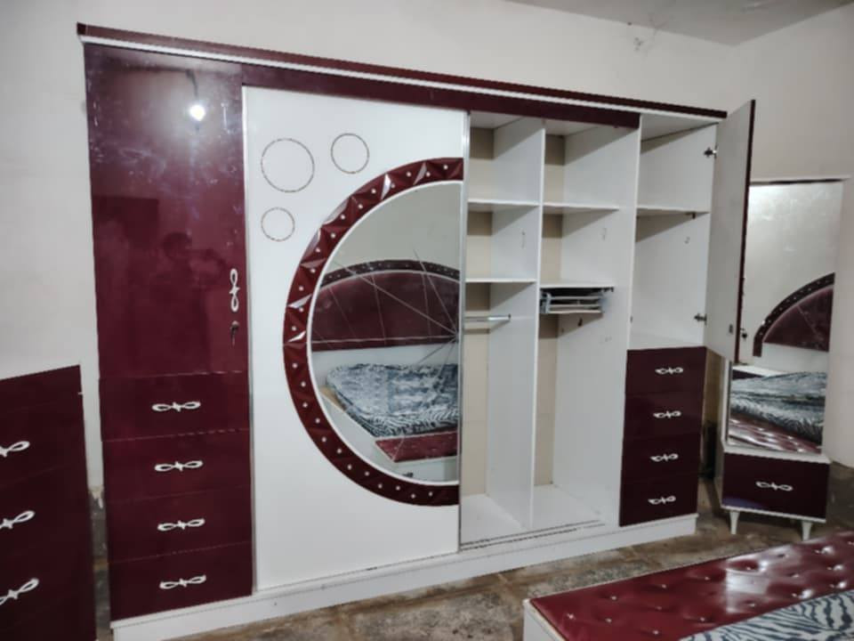 غرفه تركي ضخمه اخت. الجديد كامله تركي اصلي ثقيل المكان ديوانيه *********** بي وتساب ديوانية, القادسية
