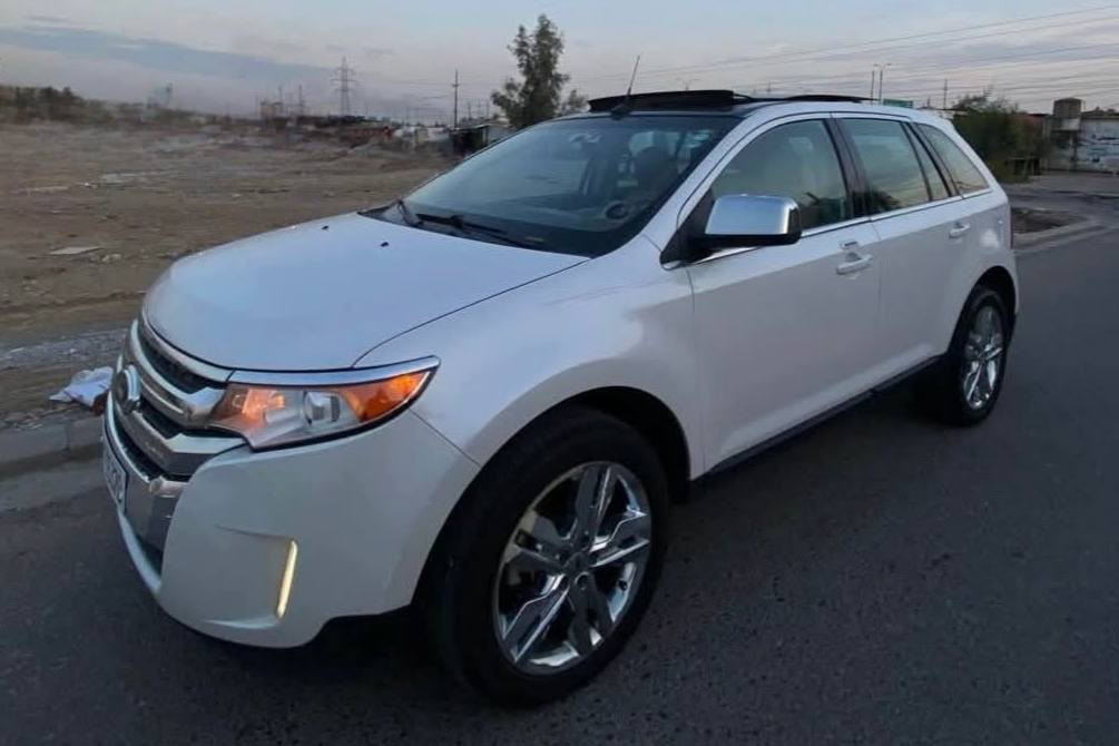 فورد ئیدیج شەریکەی نیڤا  (2013)
(لمیتد)  فوول فوول مواصفات 
سەیارەکە لە شەریکەوە دوو دەستی کردووە .
مەکینە 3,5  شەش پستۆنی دەبڵ ئەکسل .
پانۆراما ، بیلاد شەغال ، بەصمە ، 
کۆدی ، دەرگا ، توڵی سەقف ، 
کوشن جڵد و کارەبایی ، 
سێ شاشە و شاشە گەورە ، 
سنووق کارەبایی ، لایت بیلاد کراوە بە زینۆن ، 
چوار تایەی لۆک لۆکی لە ژێرایە ، 
دەبڵ بەسمەی شەریکە ، 
یەک پارچەی بۆیاخە لەسەر شوخت و ساغی کراوە 
بە بێ ئەوەی یەک سانتیم ناوی گرتبێ ، 
سەنەوی و ژینگەو ڕێگەو بان و بەرادو 
هەزەی هەمووی تازەیە ، هەتا  کۆتایی 2029 .
سەیارەکە لە سلێمانییە 

سـعـر : لە کۆمێنت داوابکە ڕاستەوخۆ بۆت دێت 📥 

گێڕو مەکینە بیلادی شەریکە لۆک ، 
تەنها واتەرپەمپی گۆڕاوە ، 
هیچ کێشەیەکی تێدا نییە 

ژمارەی خاوەنەکەی 
بۆ پەیوەندی *********** 
ئەم ژمارەیە وەتس ئەپی لەسەرە .
