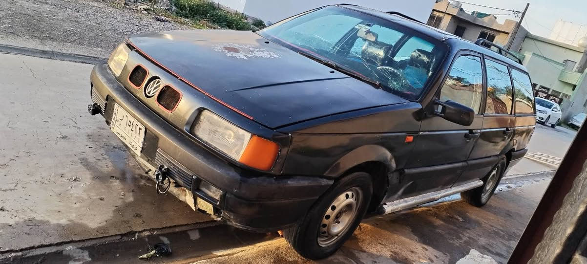 سلام عليكم
باسات للبيع موديل 1992
سياره حلوه وجاهزه  السعر 23
سنويه عضم عاج لل 23
شرط التحويل والوكاله سياره ناعمه وجاهزه كير محرك صدر كله جديد

*********** شراي اتصل كركوك, العراق
