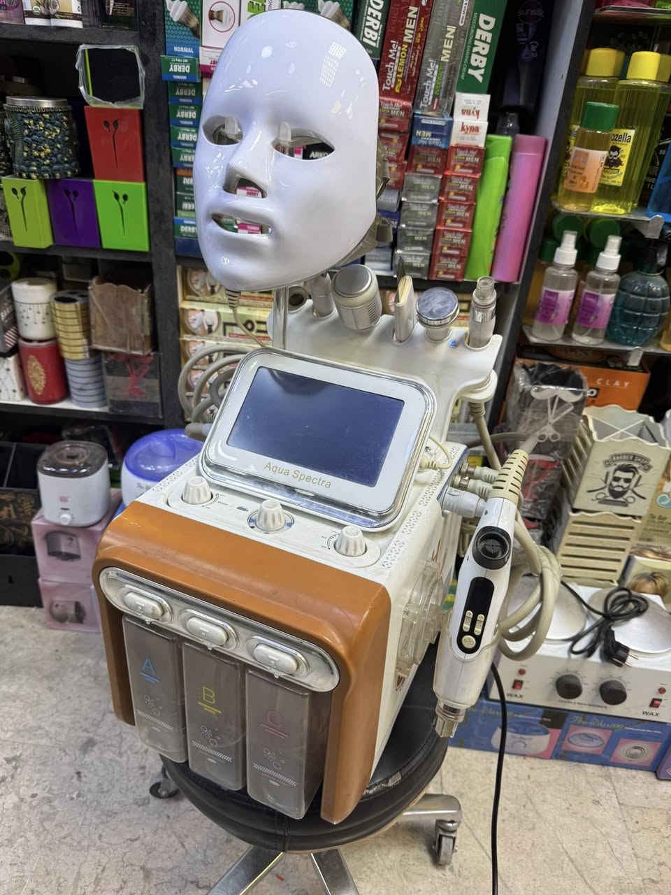 جهاز هايدروفيشل
مستعمل نضيف حيل 
سعره 175 
مكاني بغداد واكو توصيل 
واتساب : ***********
