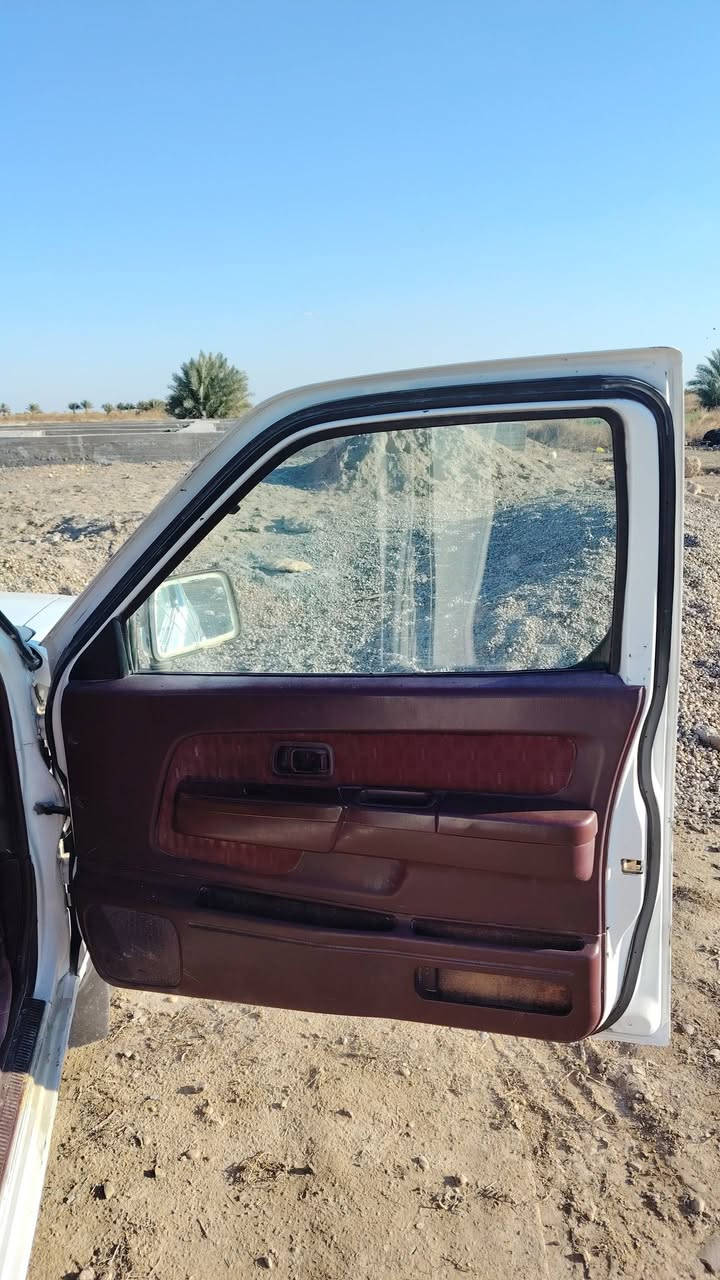 السلام ۈعـْليگمٌ-ٱلسّلٱمّ:ﯙرحـّمَة ٱللـّہ ۈبٌرگـّاتہ
سياره نيسان دبل
موديل 2009
رقم انبار تحويل ثاني يوم
السياره مابيه كل ضربه
محرك بخاخ
مكاني الانبار الفلوجه الكرمه 
الهاتف ***********
السعر 90 بيه مجال
