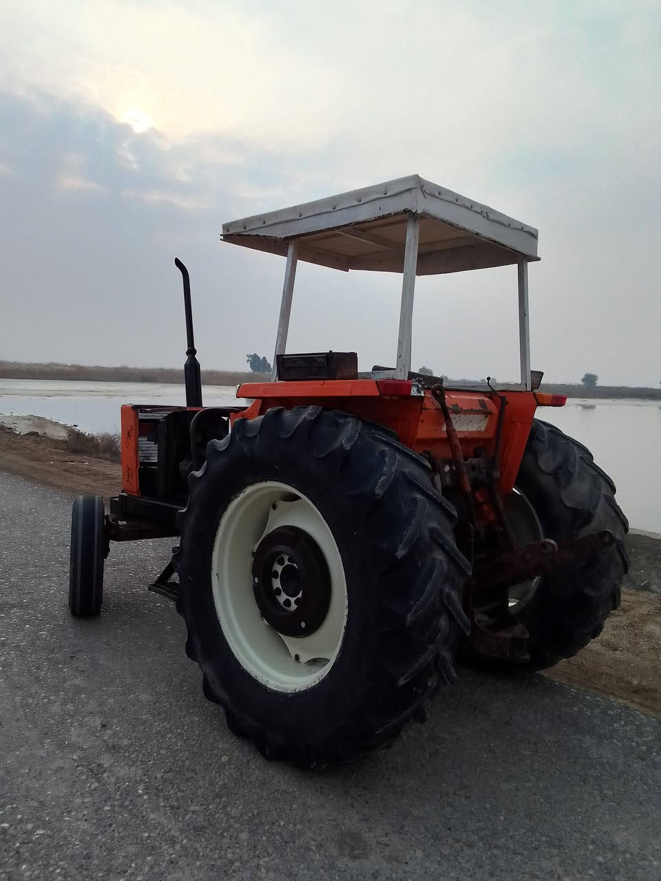 سلام عليكم مكينه فيات للبيع حجم 780 مكينه كفاله عامه كير محرك اسكن مكفولات محرك لا تنقيص ولا بخار محرك بلادي مال الشركه رقم وسنويه بدون تحويل ما ندل راعيه العنوان محافظة واسط ***********
