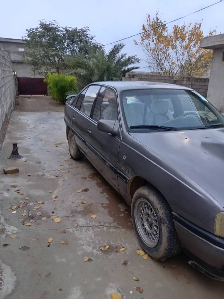 سلام عليكم ورحمة الله وبركاته
للبيع اوالمراوس اوبل اوميكا شرط تحويل وسياره جاهزه رقم انكليزي شرط كير ومحرك كله جديد وصدر جديد والسياره بأسمي السعر 27 وبي مجال اللاتصال *********** خناقين, ديالى
