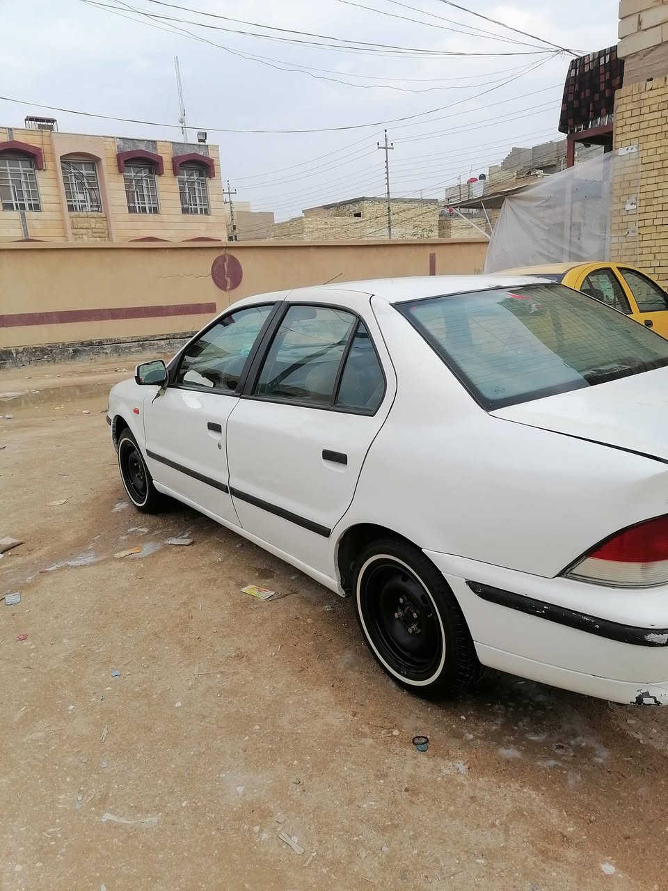 موديل ١٠ سياره جاهزه عوزها مشط تدفئه تبريد مظبوط
بيها الجاملغ الخلفي فقط الباقي مكفول رقم كربلاء بسمي سعر ٤٣ بيها مجال شويه مكاني كربلاء ***********
