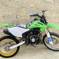 للبيع قفاز كاويار 2020كل عيب مابي تاير جديد سعره 375بيه مجال للشراي خا...