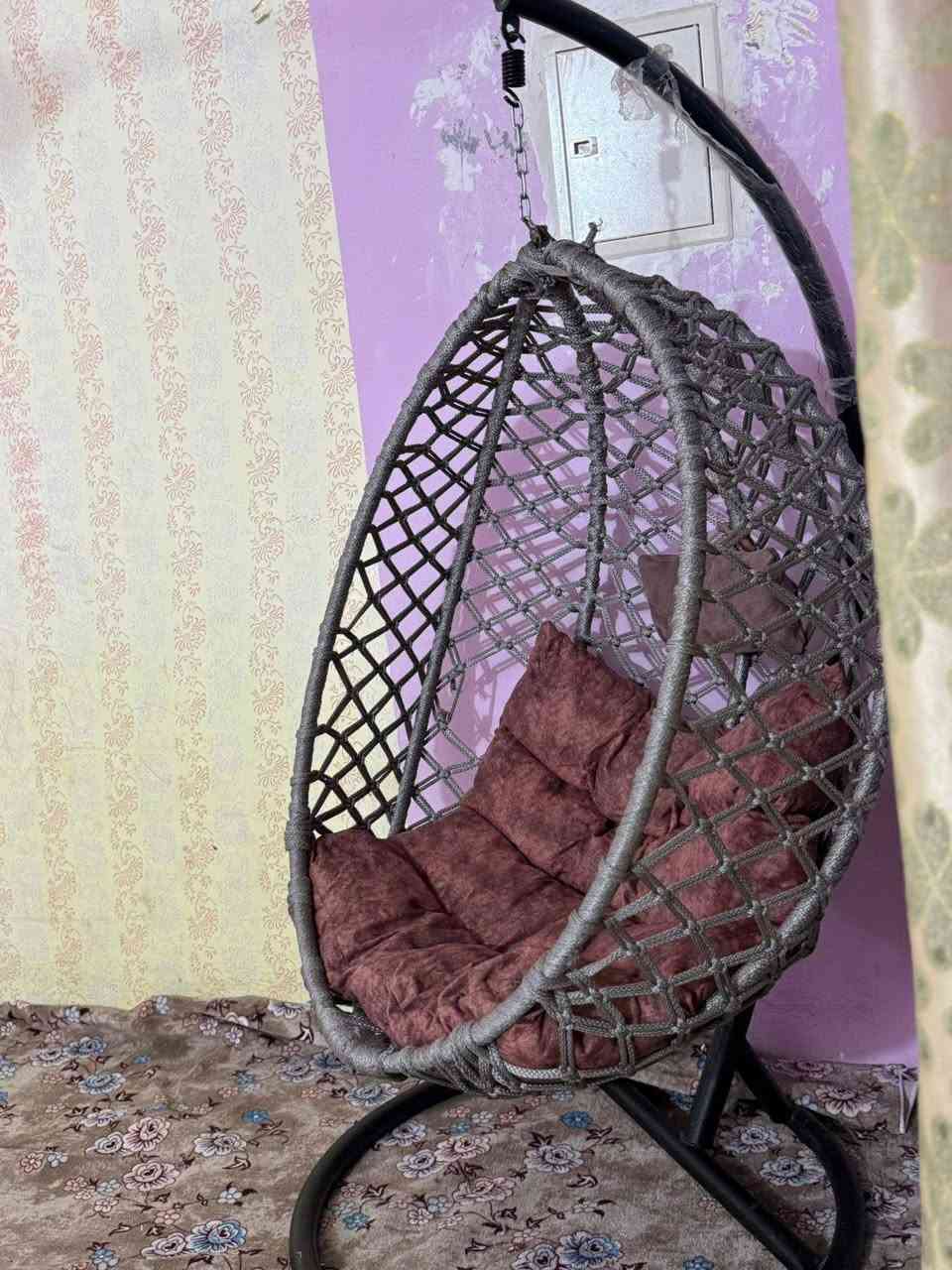 السلام عليكم مرجوحه عش العصفور للبيع السعر 100 جديده بعدهي ما مستخدمه الشراي يتصل ع رقم ***********
