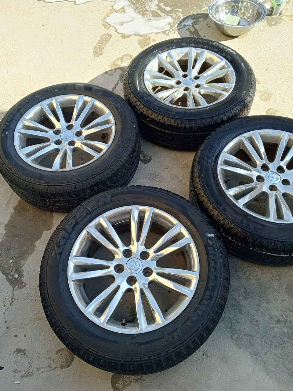 بيع ومراوس شعندك تعال خاص وتدلل 
***********
