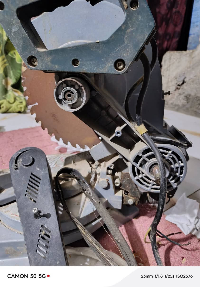 كتر شغال بس القايش مالته مكطوع وموضح صوره دريل شغال بدون بطارية المنكنه شغاله ابيعهم شلعه أعلى سعر ابيع توصيل موجود لكل العراق ب5


**إذا كنت صاحب هذا الإعلان وتريد حذفه لأي سبب، رجاءا أرسل رسالة إلى الدعم الفني**