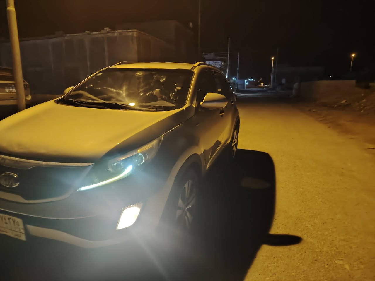 للبيع كيا سبورتج موديل 2013 سياره مكفوله تبديل وصبغ وحادث وجاهزه بمعنه الكلمه كهربائيات تبريد محرك جديد 2400دوش حداديه 100%100طخم تاير جديد اسبير جديد مكاني البصره قظاء الدير الاستفسار ***********
