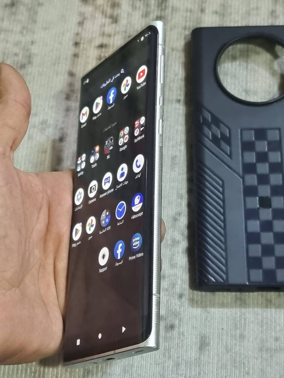 جهاز ليتز فون1 جهاز غني عن تعريف ذاكره 256 بي طبع قليل بل شاشه مامثر بوبجي 60افريم 
سعر 200

***********
