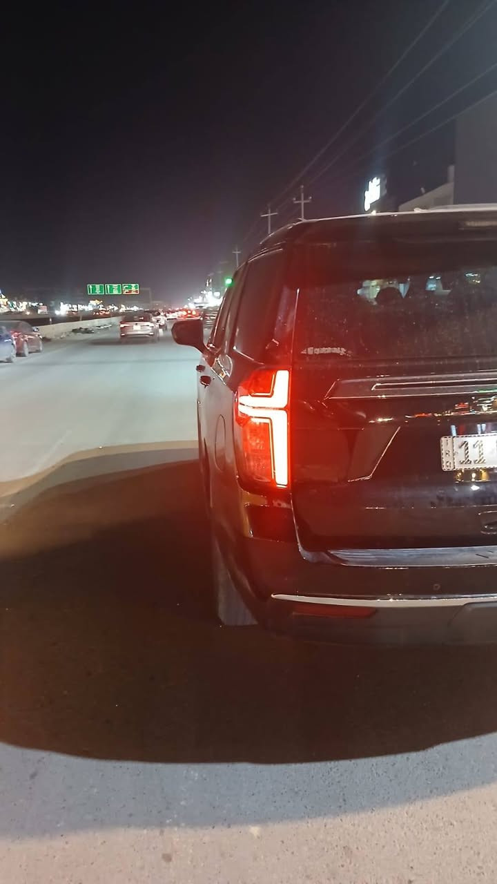 يالله تاهو خليجي 23  LS اسود ماشيه  49m   بيه طخات بسيطه  ناشرهن صوره   مصبوغ صفحتين درجه أوله  ناشره سونار بغداد بسمي السعر 395  ناشر كل تفاصيل فقط تصال  ***********
