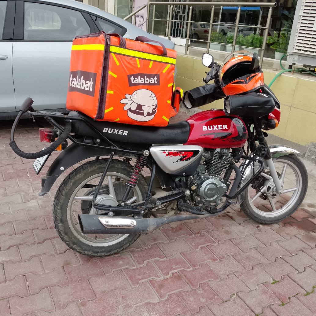 السلام عليكم ورحمه الله وبركاته 
عيني دراجة بوكسر للبيع رقم سنوية جديدة باسمي 
دراجة جديدة ماشية 5 الف كيلو فقط 
مكاني بسليمانية والشراي يراسلني وبي خير ويدلل

سڵاوی خواتان لێبێت 

ئەم ماتۆڕە بۆ فرۆشتن 
ڕەقەمە و کاتی نیە سەنەوی تازەیە بە ناوی خۆمەوەیە بە شەرتی تەحویل
ماتۆڕە کە سفر سفرە (پێنج) هەزار کیلۆمەتر ڕۆشتوە 
هەر کەسێک موشتەریە با نامە بنێرێ بۆ نرخەکەی السليمانية, العراق


**إذا كنت صاحب هذا الإعلان وتريد حذفه لأي سبب، رجاءا أرسل رسالة إلى الدعم الفني**