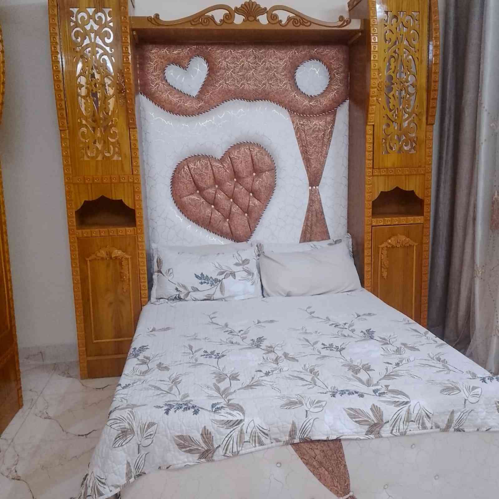 للبيع
***********
