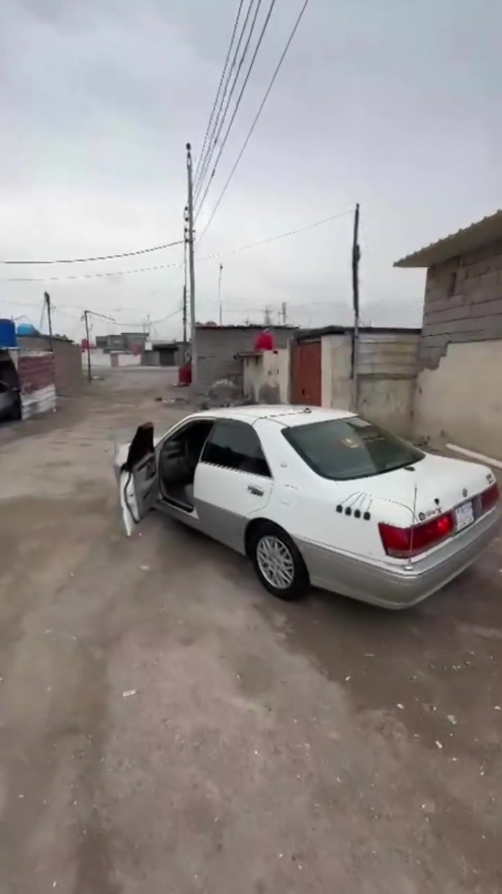 السلام عليكم ملكه
مديل 2003
السيارة مكينه فيفيتي كير حداده كارتون
تبريد ثلج ثلج امامي او أرضي تبريد منضومه كاملة كلش
دواخل زيرو لايت زنون يشك العين 
كهربائيات شغاله من الطول لطول دكمتين 
برده خلفيه بلاديه كشنات كهرباء كلهه السيارة
السيارة رقم كركوك وكاله فقط او كصه قماره فقط 
سياره مابيهه صبغ بلاديه لون موزي امحزم 
امراوس فقط بيئم باخره كون6اسلندر او بيئم كون نضيف
مكاني بصره زبير


**إذا كنت صاحب هذا الإعلان وتريد حذفه لأي سبب، رجاءا أرسل رسالة إلى الدعم الفني**