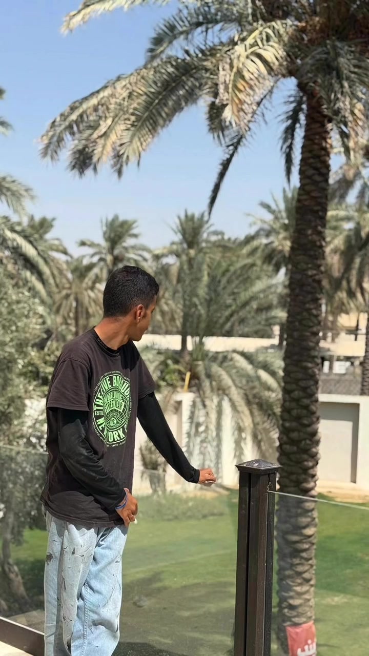 السلام عليكم أني أسمي طـه من بغداد الدورة ومحتاج شغل كلش عمري 20, متفرغ للعمل بس شفت صباحي اطلع تارك للدراسة *********** هاذا رقمي وبي واتساب