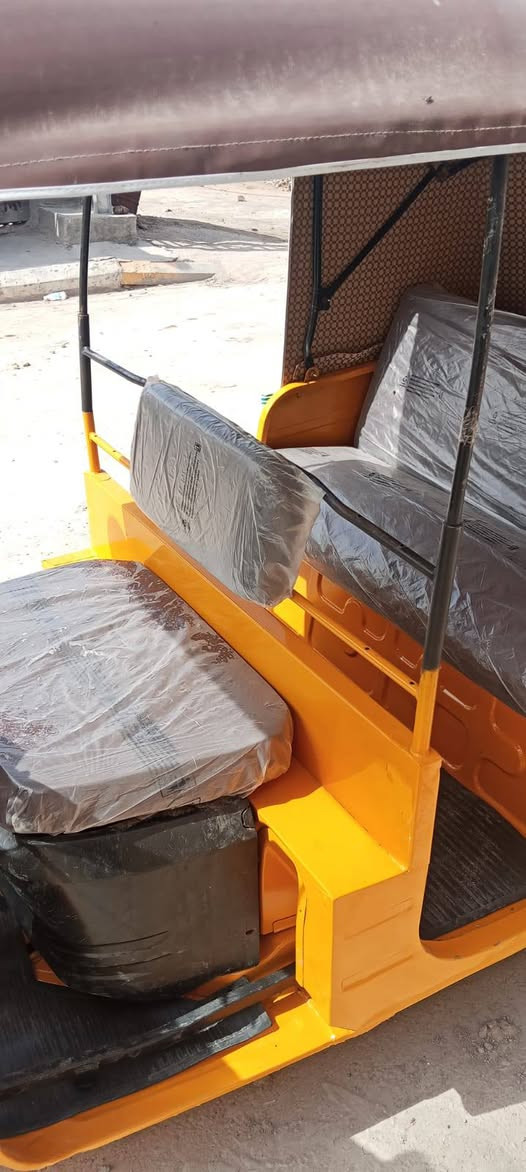 تكتك 18 اوراق جاهزه مكانه واسط نعمانيه
سعر 4250 وبيه مجال الاستفسار ***********
