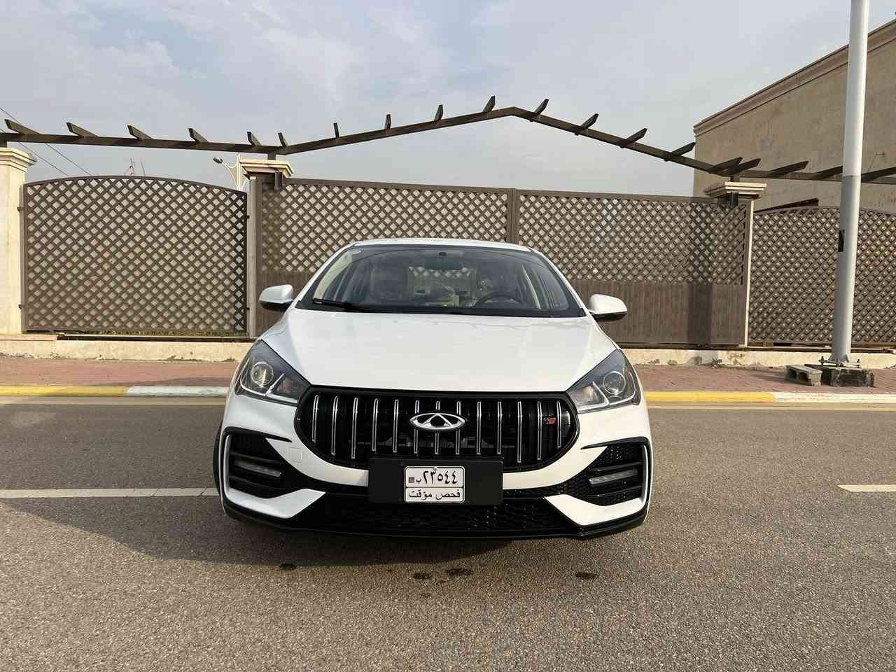 السلام عليكم،
للبيع شيري اريزو 5 موديل 2024 (فول مواصفات).

السيارة بعدها بچيس الشركة ، وماشية 17 ألف فقط (اخت الزيرو).

المواصفات:

• فول 1/1 (فتحة، شاشة، جلد، حساسات).

• السيارة مكفولة وجاهزة من كلشي، لا ضرر ولا خدش

• رقمها الحالي فحص مؤقت ، تترقم كل المحافظات

سبب البيع:
التزامات عقارية

ملاحظة للطيبين:
السيارة معروضة للبيع بسعر 104 ، والسعر للجاد وسيارة بهيج مواصفات وموديل تسوه اكثر ، رجاءً اللي مو شراي لا يتعب نفسه ويتعبنا، الوقت ثمين.

📍 المكان: الرمادي

📞 للاستفسار: ***********
