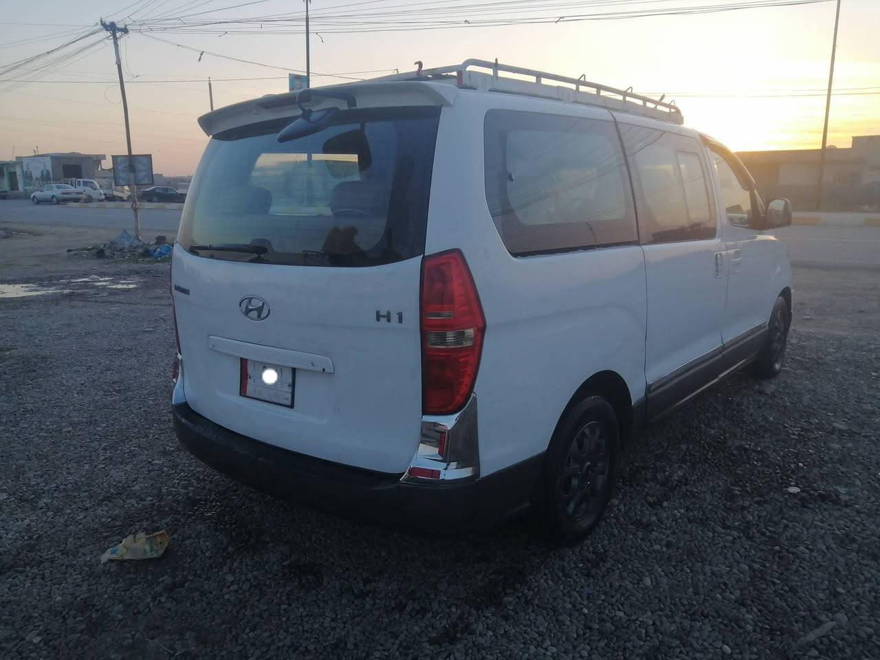 السلام عليكم 
استاركس للبيع موديل، 2010 
رقم صلاح الدين 
غير متواجد عالفيس 
باقي التفاصيل الاتصال على الرقم 
***********
المكان الشرقاط
