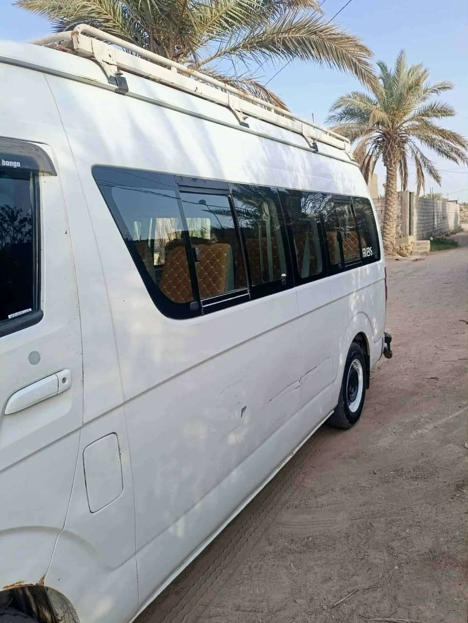 موديل 12مصبوغه حزام جماليه ضربيه باب سلايت مكينه كير أكسل شرط دوشمه جديده باتري غرفته حلوه ونظيفه مامصعد عبريه بس طلاب جامعة رقم كربلاء بسم البائع يداور شوكت ماتريد عليه 800البيع 85غرامات عليه 75غرامات عليك تليفون ***********
