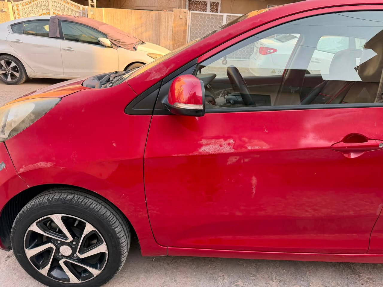بيكانتو ٢٠١٥ ماشية ٨٤ الف بيها كم قطعه بيها جراد مكاني بغداد جامع النداء السعر ٨٢ ورقه وبيها مجال ***********
