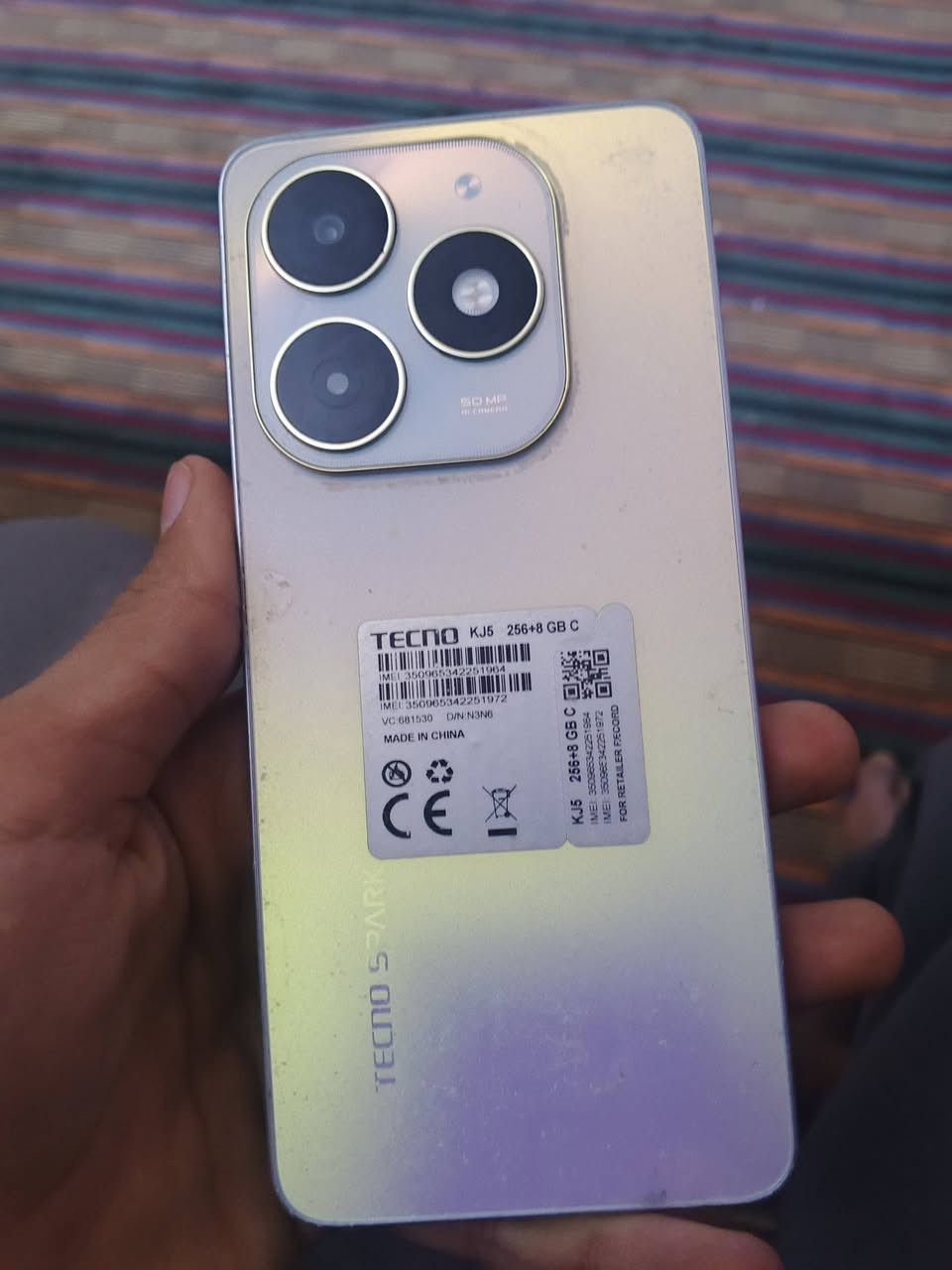 السلام عليكم هذا الموبايل للبيع مواصفاته موضح قدامكم السعر 120 وبي مجال المكان حل حي المهندسين هذا الرقم بي واتساب وبي على الخاص رقم التلفون ***********
