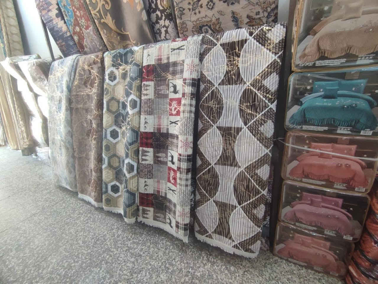 موكيت فرؤ كلاودي قياس 2*3سعره 23 عروض 
عنوان سبع البؤر شارع بلقيس مقابيل جمله حسين


**إذا كنت صاحب هذا الإعلان وتريد حذفه لأي سبب، رجاءا أرسل رسالة إلى الدعم الفني**