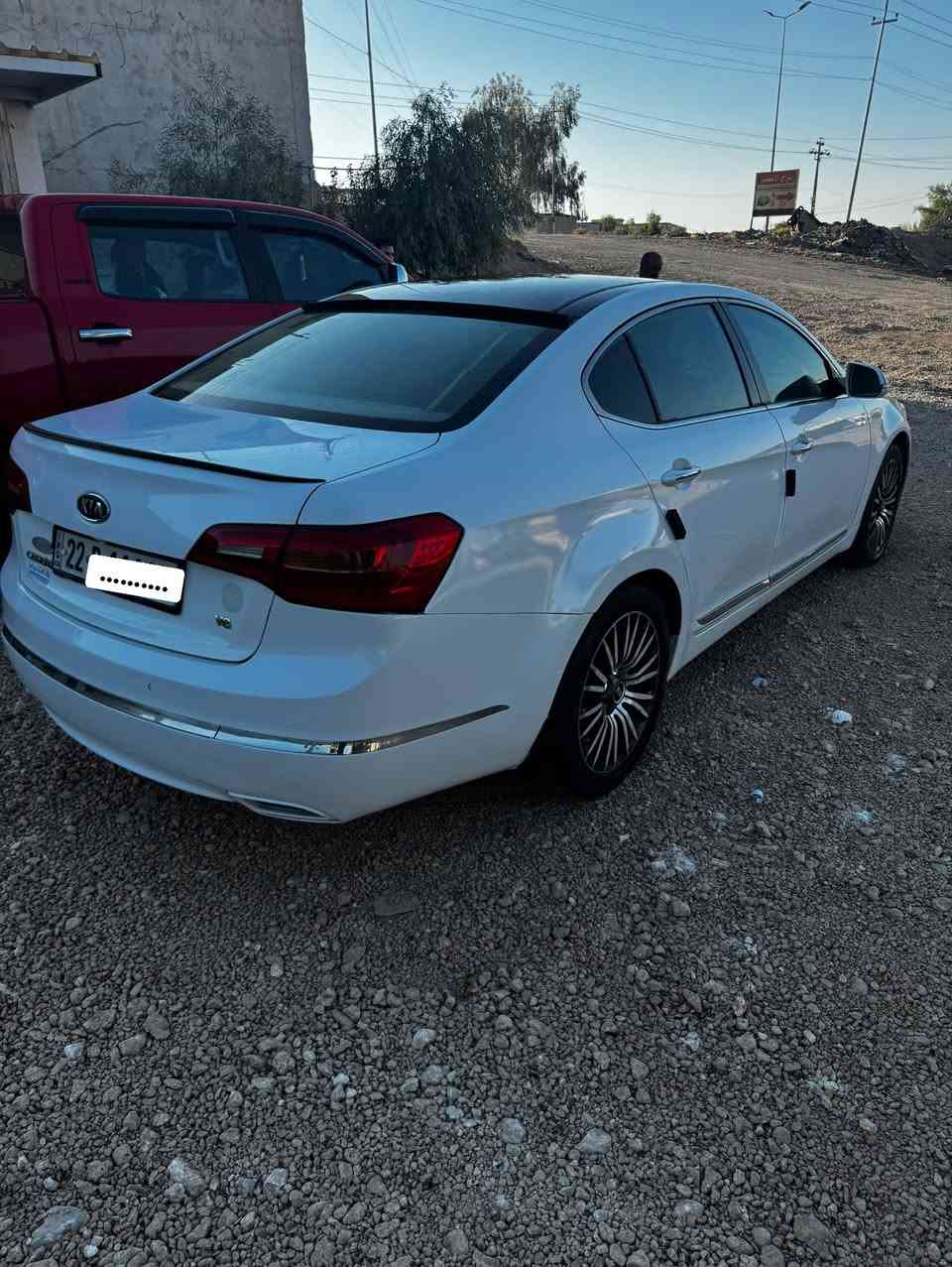 كيا كادنزا موديل 2012 رقم أربيل تحويل مباشر محرك 6 كير اوتو تخم تاير صدر تبريد قطعتين ثلج سياره فول مواصفات بصمه بانوراما قطعتين فول فول بيها أربع قطع بدون دواخل وبدون معجون وشرط السونار السعر 105$ مكانها رمادي بيع فقط بدون مراوس /***********

