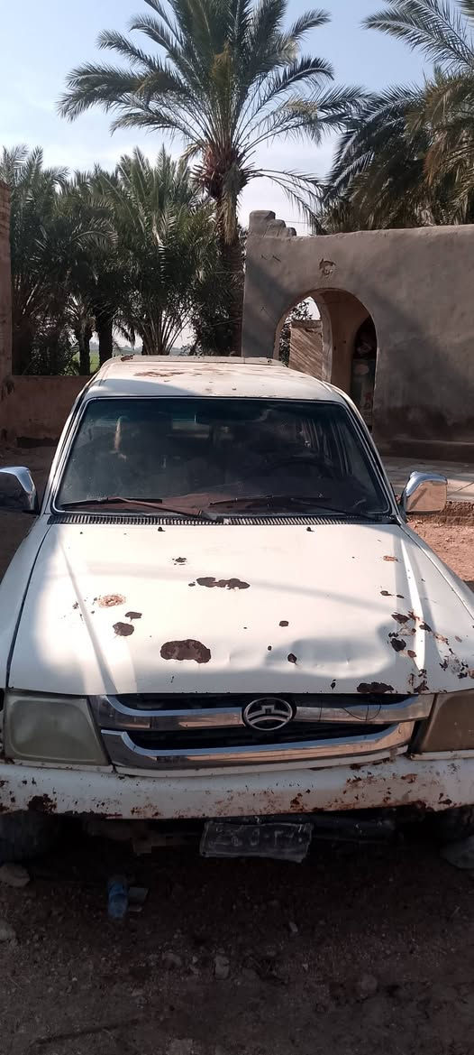 سلام عليكم سياره بيكم دبل قماره صيني مديل 2007دير سعر 10وبيها مجال سياره مالي علاقه بيها بيعها جوم حديد رقم  اسود منفيس عنوان مشخاب ناحية القادسيه يحب ستفسار هاذا رقمي ***********
