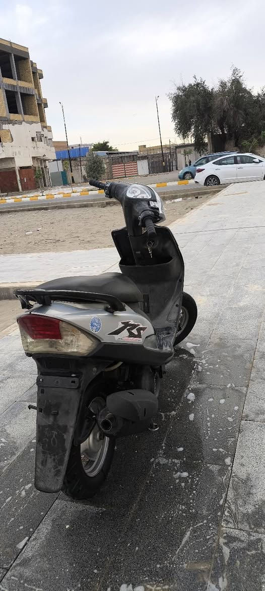 ماكس عدله 
بوشه 49 بلاديه 
كهربائيات شغاله سلف هندر 
مكينه جديده 
السعر (650)
الرقم (***********)
