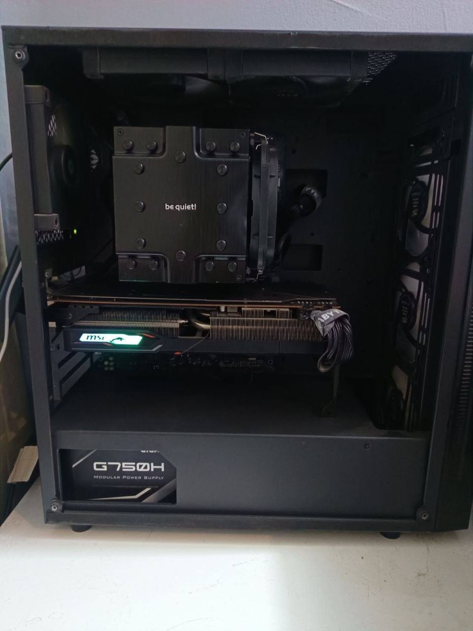 السلام عليكم
مكلف بلنشر التجميعة للبيع
m.b : asus x570 tuf gaming 
cpu : r5 5600
m.2 : kingspec xg7000 1tb gen 4
gpu : rx 5700 msi gaming 
ram : Asgard 2x8 16gb 3200mhz
psu : gigabyte g750h 80 gold
case : deepcool matrix 55 mesh 6 fans
كراتين اغلبهن موجودة سعر التجميعة 850 الف 

شاشة gigabyte g24f ب 170 الف 

مكان كربلاء


**إذا كنت صاحب هذا الإعلان وتريد حذفه لأي سبب، رجاءا أرسل رسالة إلى الدعم الفني**
