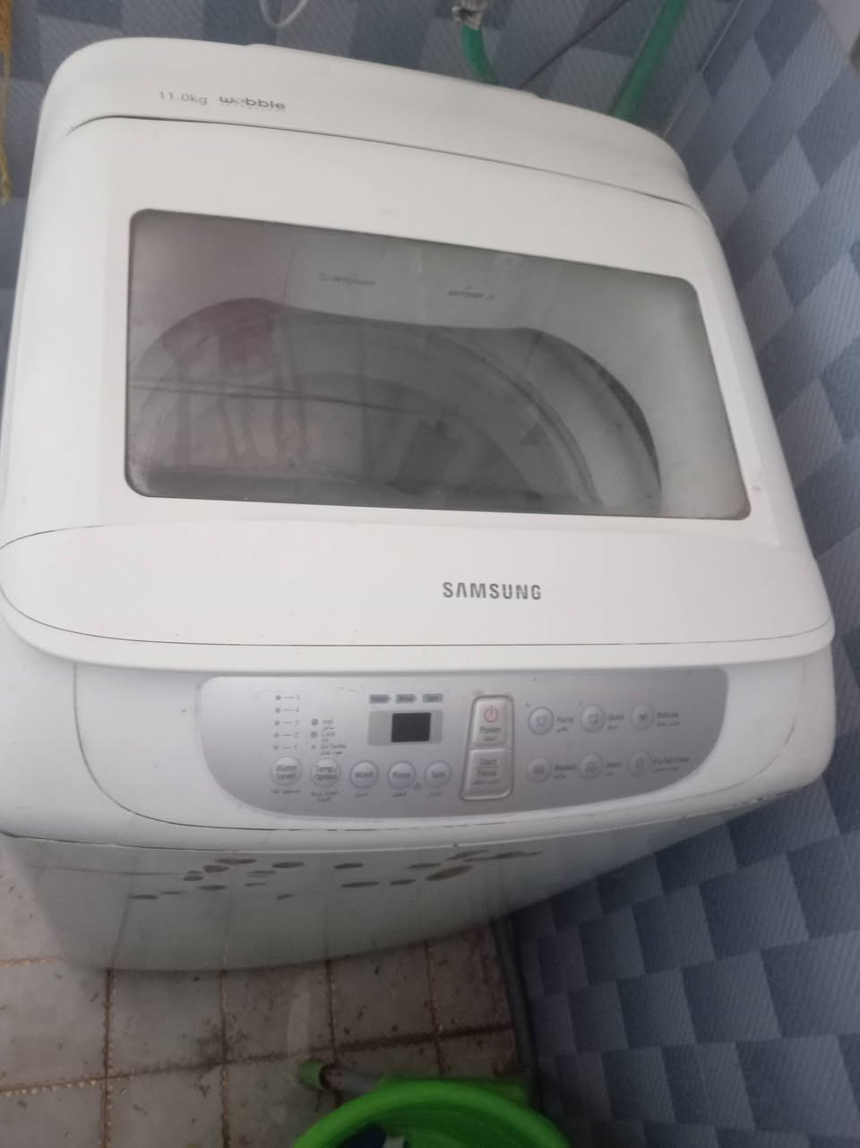 غساله اوتوماتيك ١١ كيلو سامسونج تايلندي السعر ٢٢٥ الف مكان ديوانيه تجي تفحص الغساله ياله تأخذه شي مستعمل شاهد الله دبلات بالجيس ***********
***********
