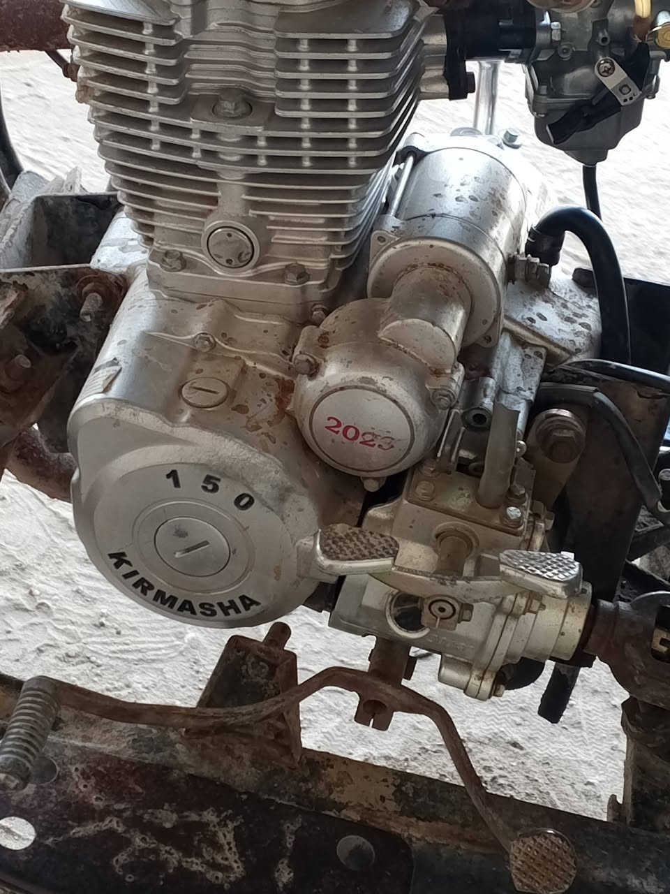 سلام عليكم ستوته للبيع كلك كلك مكفوله من السرقه  مكينه 23 ما مفتوحه كير بوكس جديد ستوته خير من الله السعر 600 وبيه مجال المكان نجف مشخاب لتواصل عل هاذه الرقم ***********
