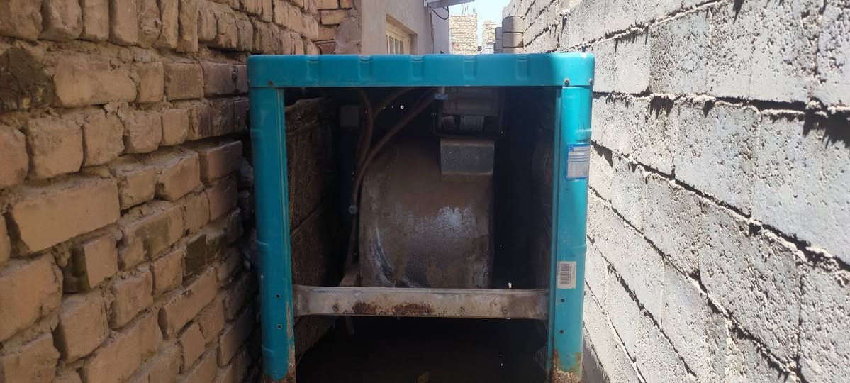 مبردة ايراني مستعملة شغالة
السعر ٦٥ الف
مكان 
ديوانية شافعية
***********
