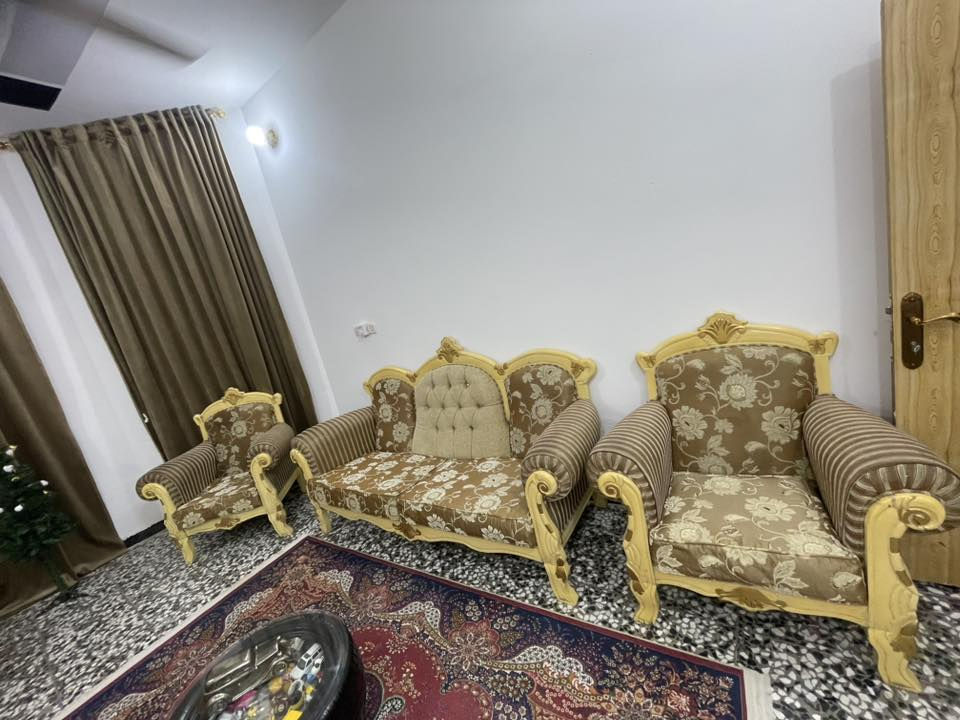 تخم للبيع نوعية تركي زان درجه اولى  مدة الاستخدام سنه سبب البيع الانتقال السعر ٣٥٠وبي مجال التواصل


**إذا كنت صاحب هذا الإعلان وتريد حذفه لأي سبب، رجاءا أرسل رسالة إلى الدعم الفني**