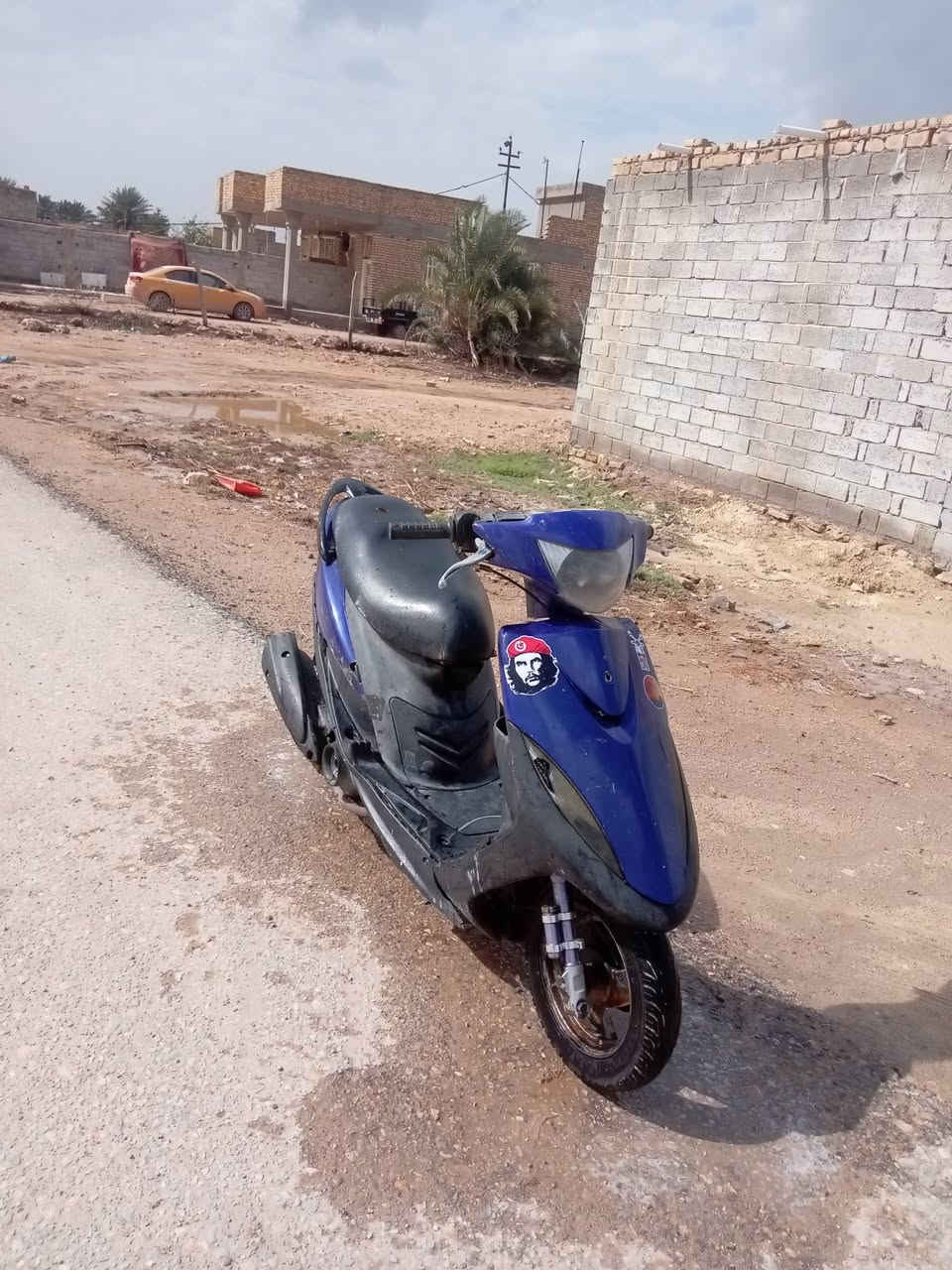 سلام عليكم للبيع ماكس عدله محرك 49شرط معدلك 120 الكهربائية كله شغاله جاهز نضيف دراجه الله شاهد مال جناي سعرها 450بيه مجال مكان المجد معلق ***********
