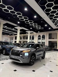 اوتلاندر SEL • ٢٠٢٢ • كاميرات ٣٦٠