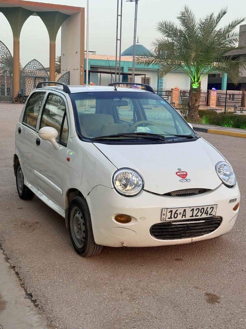 السلام عليكم للبيع
كيو كيو 2013 السياره مكفوله من الصبغ والضربه والتبديل ، مكينه وكير وحداديه جدد تخم تايرات كير اوتوماتيك رقم قادسيه انكليزي تحويل مباشر ، كهربائيات كله شغاله كشر السياره نضيف اكو بس بالباب الوره موضحه بالصوره السعر 32 وبيه مجال ان شاء الله مكاني نجف للاستفسار 
***********
***********
بس الرقم الأثير بي واتساب
