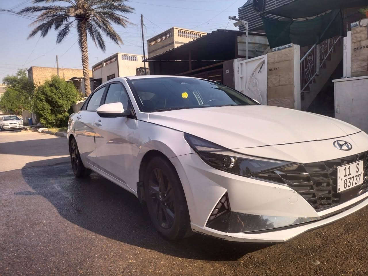 السلام عليكم 
للبيع او المراوس 
النترا موديل 2021 وارد كندي 
مكينه 2000 دوش مكفوله
كير مكفول
رقم بغداد الجديد باسمي 
هزه جديده
ماشيه 88 الف
فول مواصفات عدا الجلد والكشنات مو كهرباء
تشغيل عن بعد
شاشه وكاميرا خلفيه
فتحه سلايت
3 انظمه قياده 
بصمه ابواب 
بصمه تشغيل
لد ترحيب باليدات
قياده ذاتيه
تحديد مسار
رادارات
تدفئه بالكشنات
مانع انزلاق
توقف ذاتي
حساسات امامي وخلفي
بيه صبغ جاملغ امامي وجاملغ خلفي والمسطره الخلفيه مال الصندوك والسونار موجود بالصور
ويل كب وتخم تاير جديد وباتري جديد
صدر امامي وخلفي جديد
السعر 145ورقه وبيه مجال بسيط
مكاني بغداد الصليخ 
((***********)) بغداد, العراق
