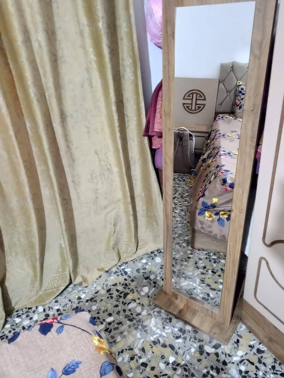 غرفة تركية نضيفة جداا
أستعمال قليل
سعر 550 وبيها مجال 
شراي خاص 
#نعمانية


**إذا كنت صاحب هذا الإعلان وتريد حذفه لأي سبب، رجاءا أرسل رسالة إلى الدعم الفني**