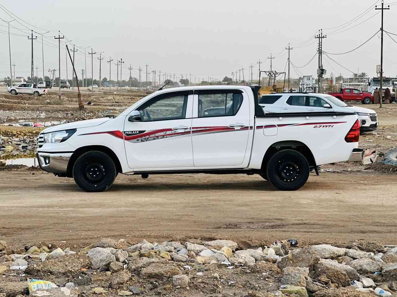 تويوتا 2025ساز رقم واسط بسم المشتري مباشر ماشيه 50الف كفاله عامه السياره سعرها 252وبيها مجال بسيط لشراي مكاني ناصريه قلعه سكر ‭٠٧٨٣ ٤٩٦ ٧٧٠٣‬
