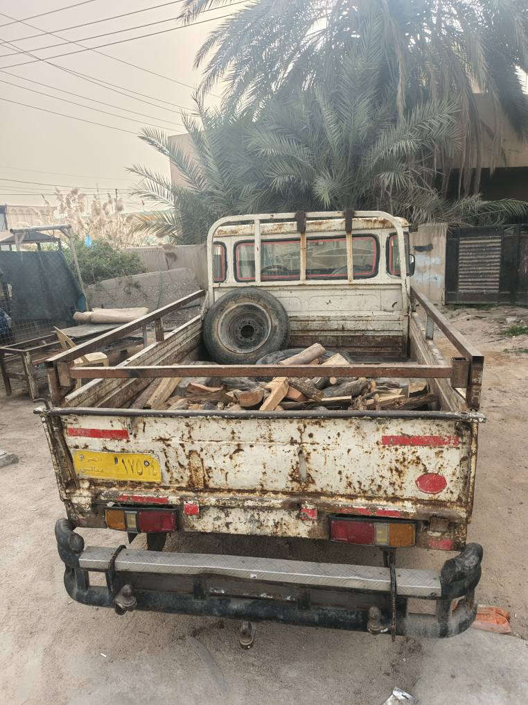 سلام عليكم لاندكروز نضيفه شغاله كير ومكينه خير من الله رقم ديالى راعيه ب ديالى بس ما اندله اتكفلك سرقه و عشائريا السعر ٢٥ و بيه مجال العنوان بغداد الغزاليه *********** بغداد, العراق
