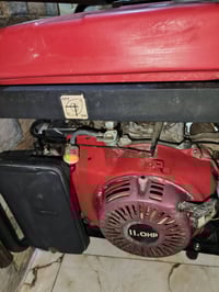 مولدة بنزين • نضيفه جدا • بغداد