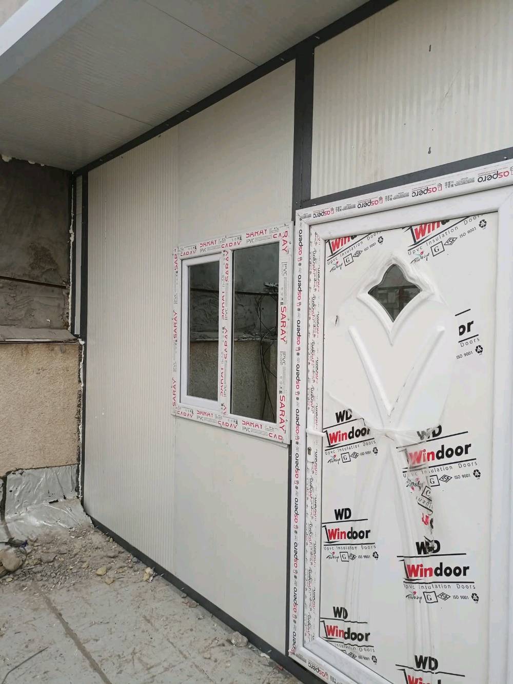 عمل سندوتش بنل مخازن أو غرف 
عمل المتر مواد او عمل 40 الف
عمل فقط المتر 15 الف
بغداد فقط 