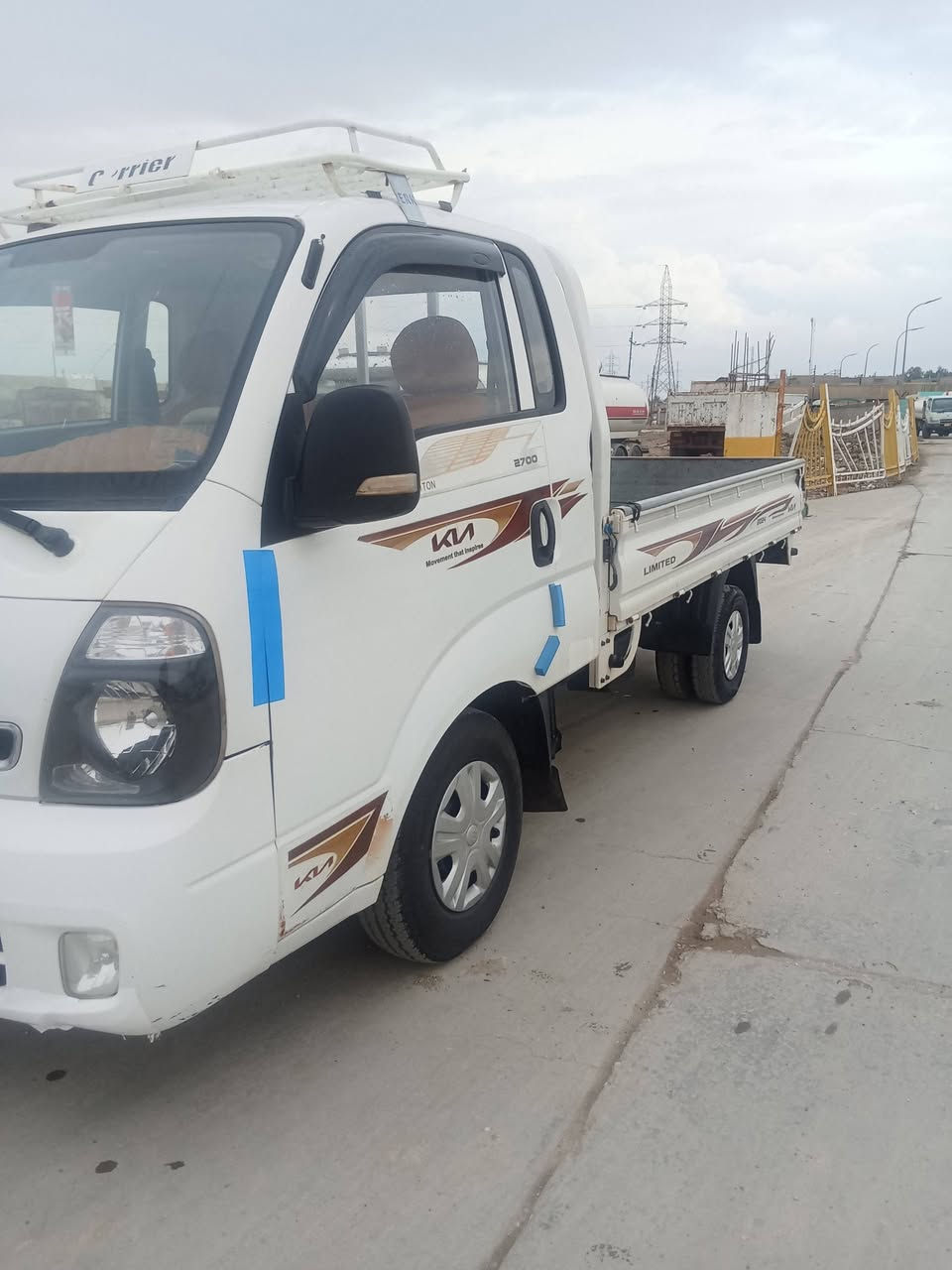 سلام عليكم كيه للبيع موديل 2018 رقم واسط تخم تاير جديد محجر تزكام مكفوله مكينه وكير وشاصي ورقم شاصي كله مكفول خير من الله السياره جاهزه مكاني واسط النعمانيه السعر 110 وبيها مجال ***********
