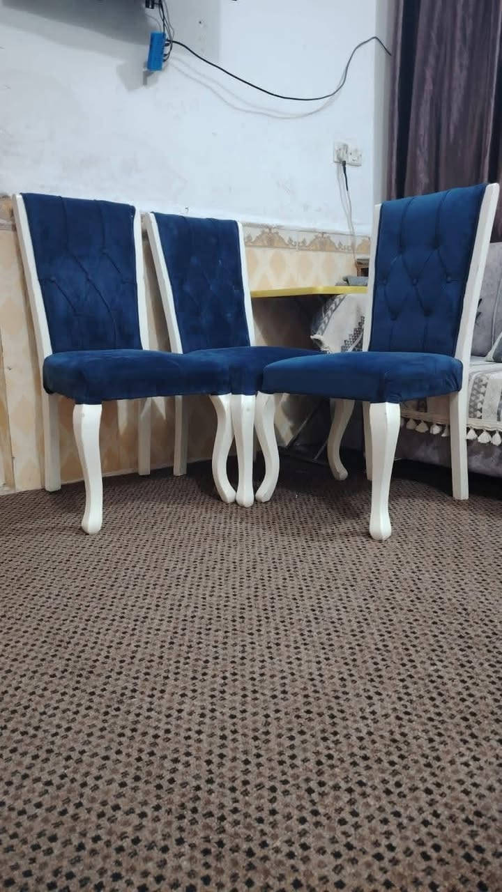 #مكلفة بالنشر
للبيع نجارة قوي ويا ٦ كراسي قياس الطبلة مترين
سعرة ٣٠٠ الف


**إذا كنت صاحب هذا الإعلان وتريد حذفه لأي سبب، رجاءا أرسل رسالة إلى الدعم الفني**