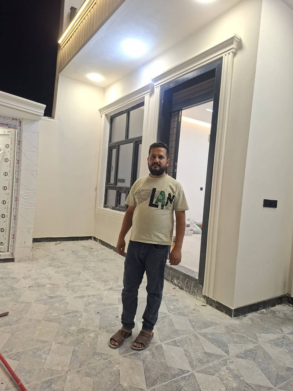 السلام عليكم جانب من العمل تقفيل احد البيوت المساحه 150مترا ان شاء الله ينال اعجابكم 
تحياتي لكم اخوكم وخادمكم سامر الكهربائي
 مستعدين تأسيس كهربائية كافت البيوت والمحلات التجارية بسعار مناسبه للاتصال على الارقام التاليه 
هاتف 
***********
