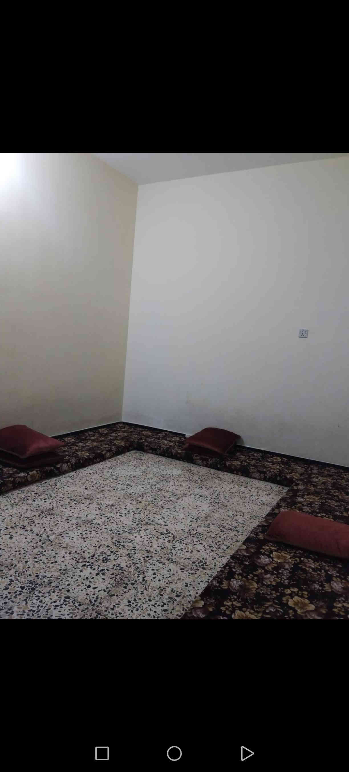 بيت للبيع في حي الرساله بضهر شارع الجديد مساحته ١٥٢ متر يباع ب٩٠ مليون قابل للتفاوض
***********
