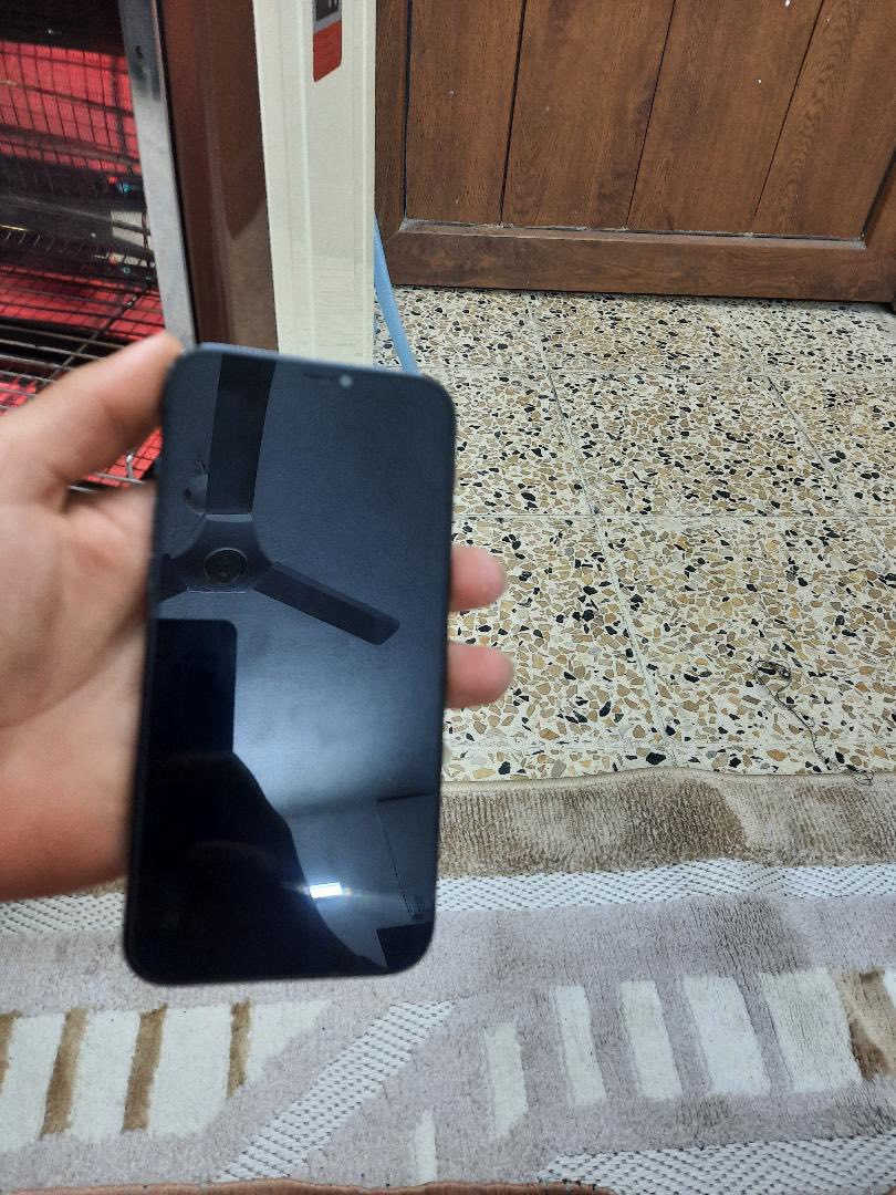 السلام عليكم ايفون 12 بروماكس لل مراوس فقط.. مبدل شاشه ٣ خيارات فيس ايدي شغال تك ١٢٨ بطاريه ٧٢ لل مراوس فقط التواصل *********** بي واتساب
